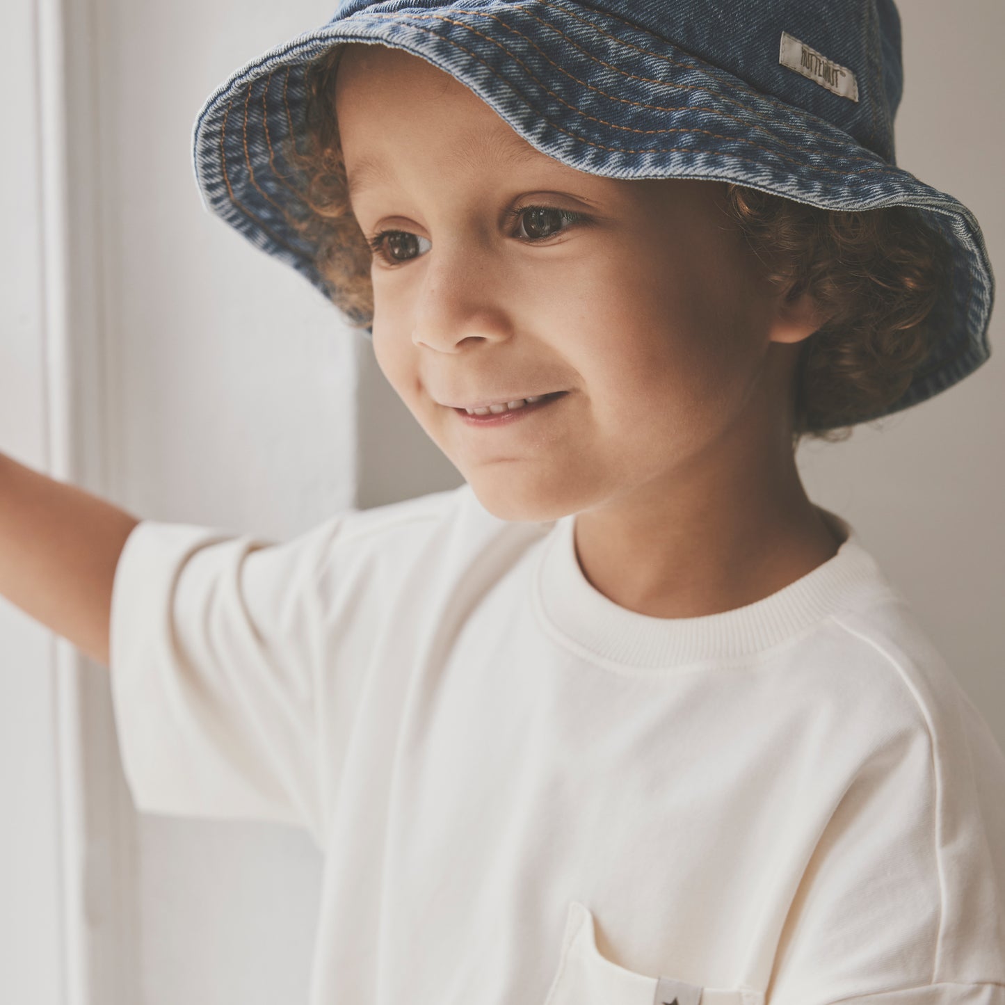 T-shirt Every day is a holiday