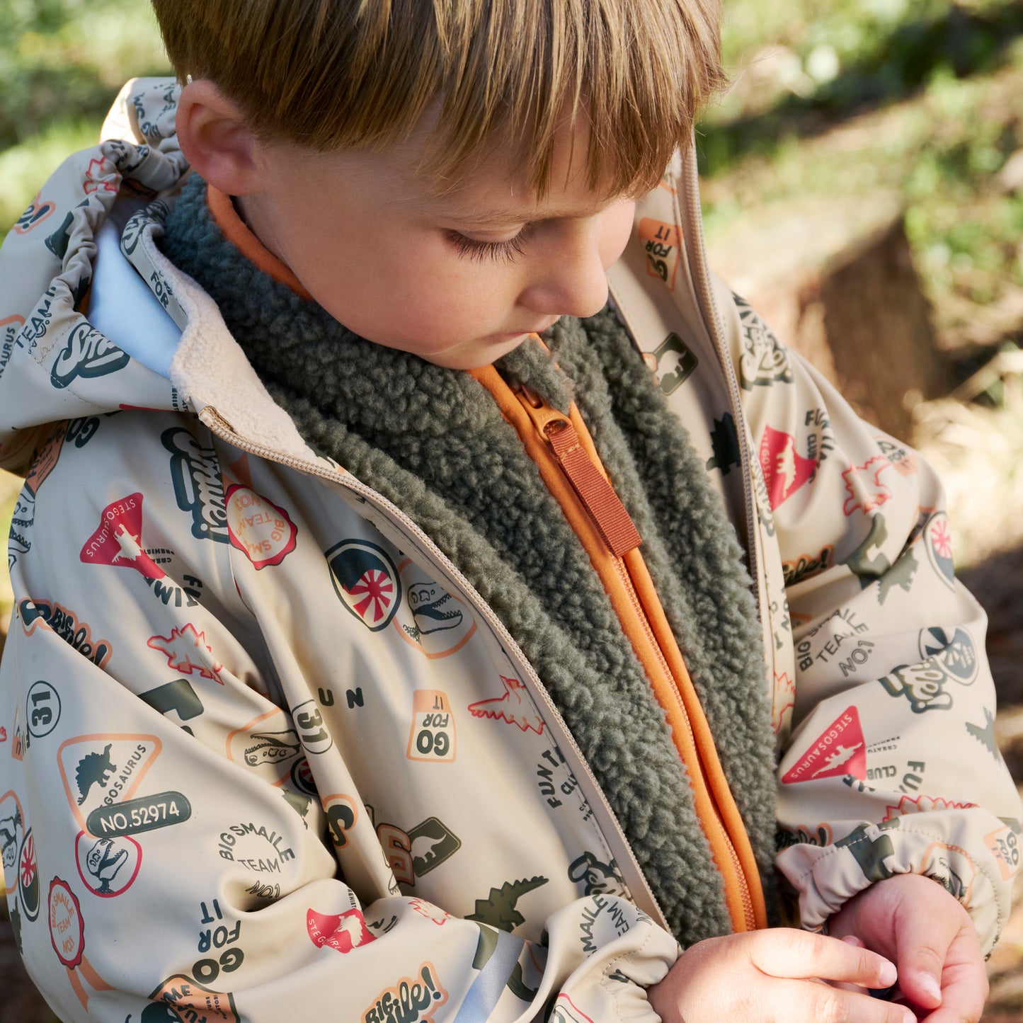 Regenjasje Dino Basil