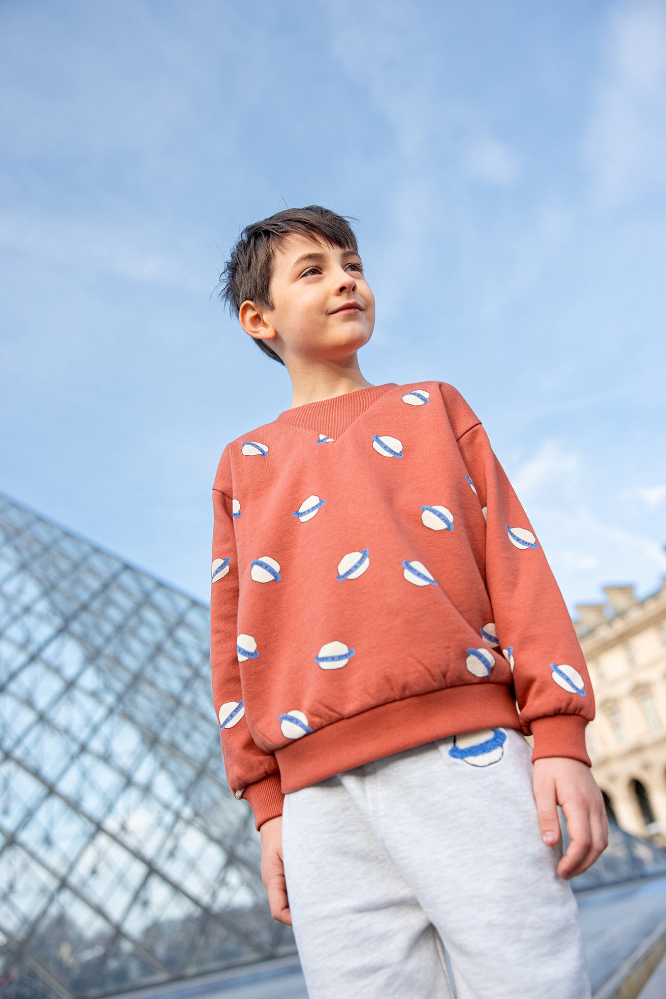Sweater brick cosmos