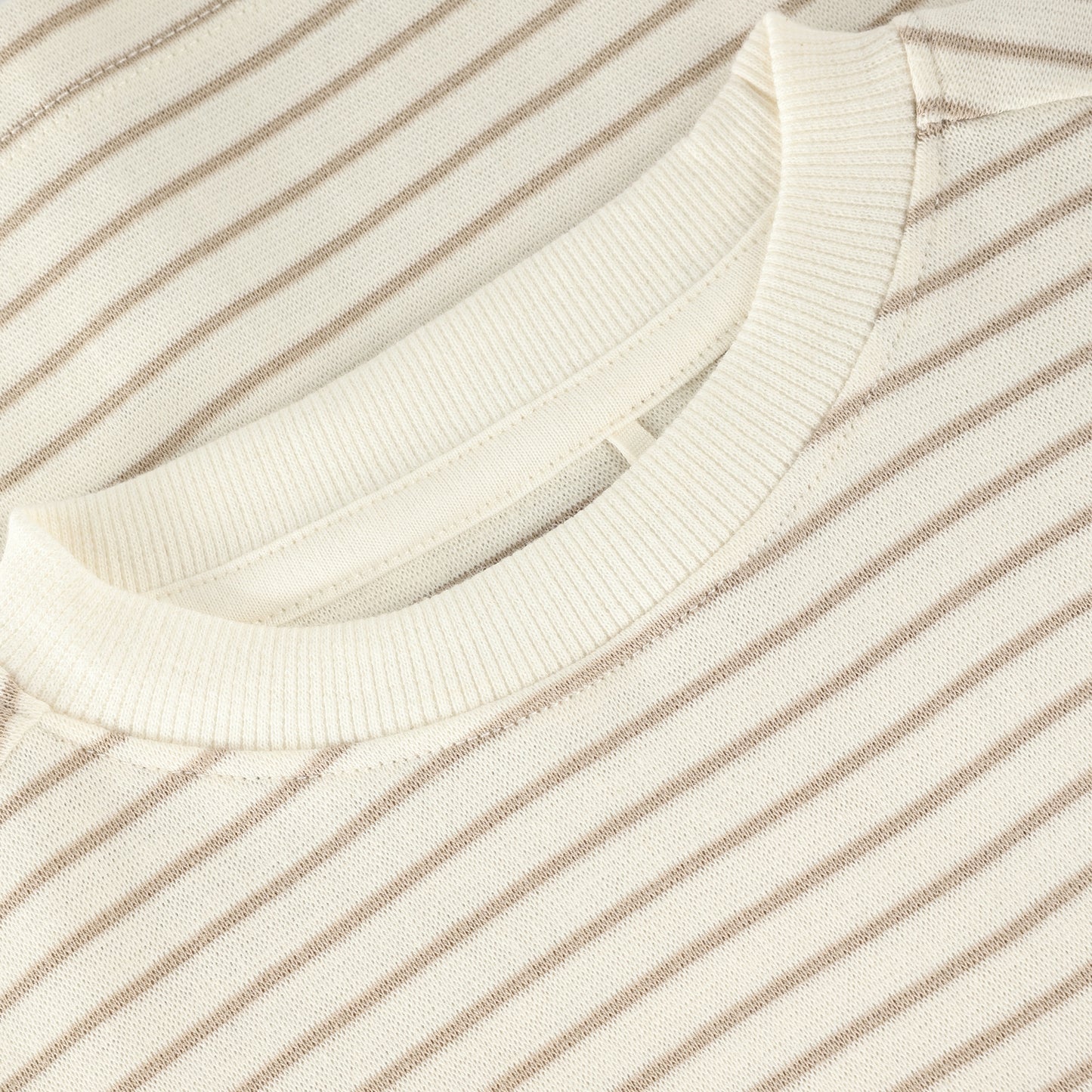 t-shirt White pepper