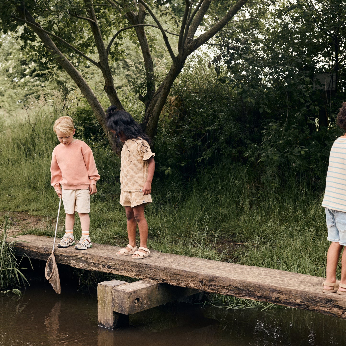 Oversized sweater backprint