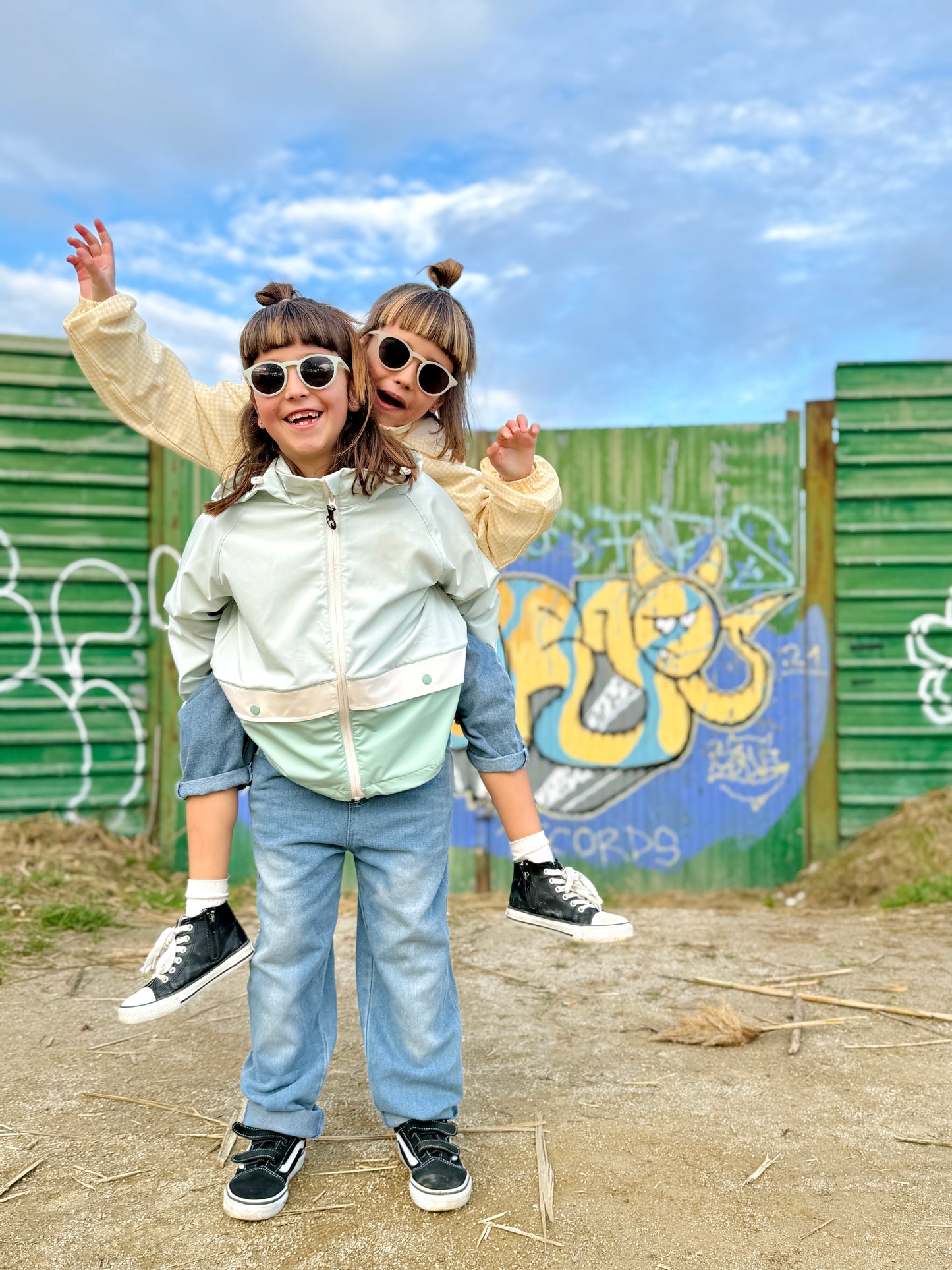 Windbreaker Jacket Breeze