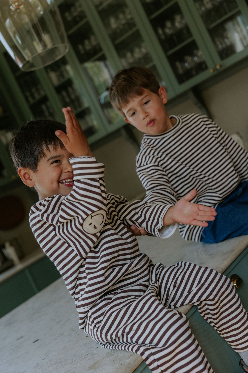Alvin longsleeve stripe sweatshirt coffee bean/sandshell