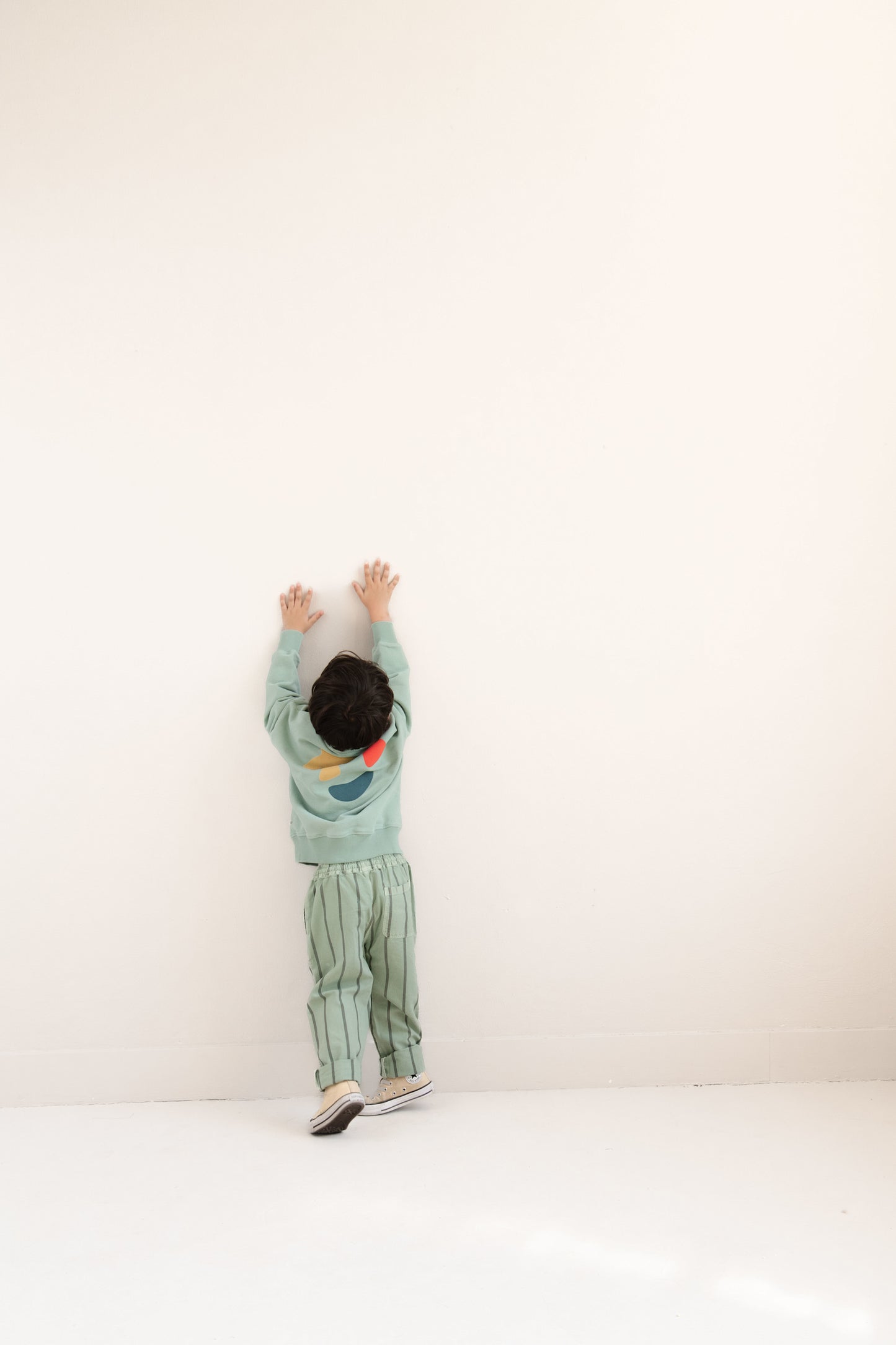 Kick pants sage green stripe