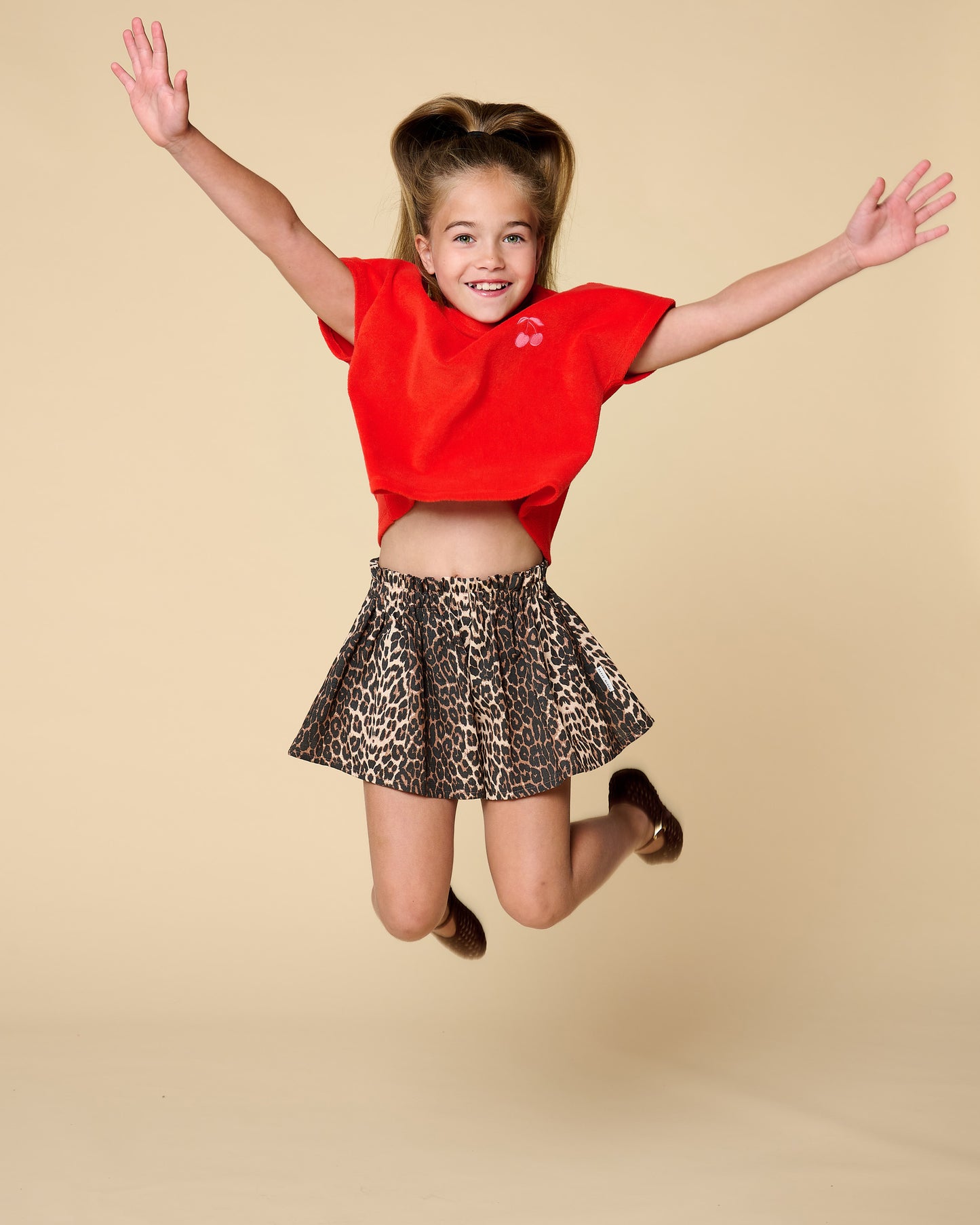 Towel top cherry grenadine