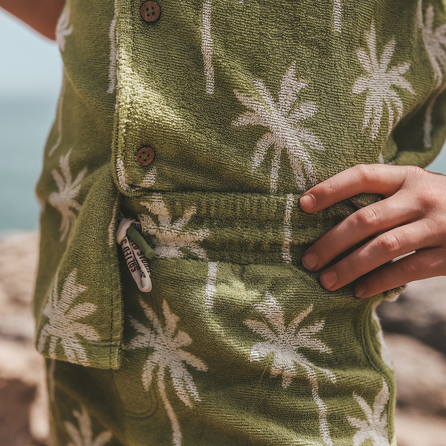 Shorts beach palms