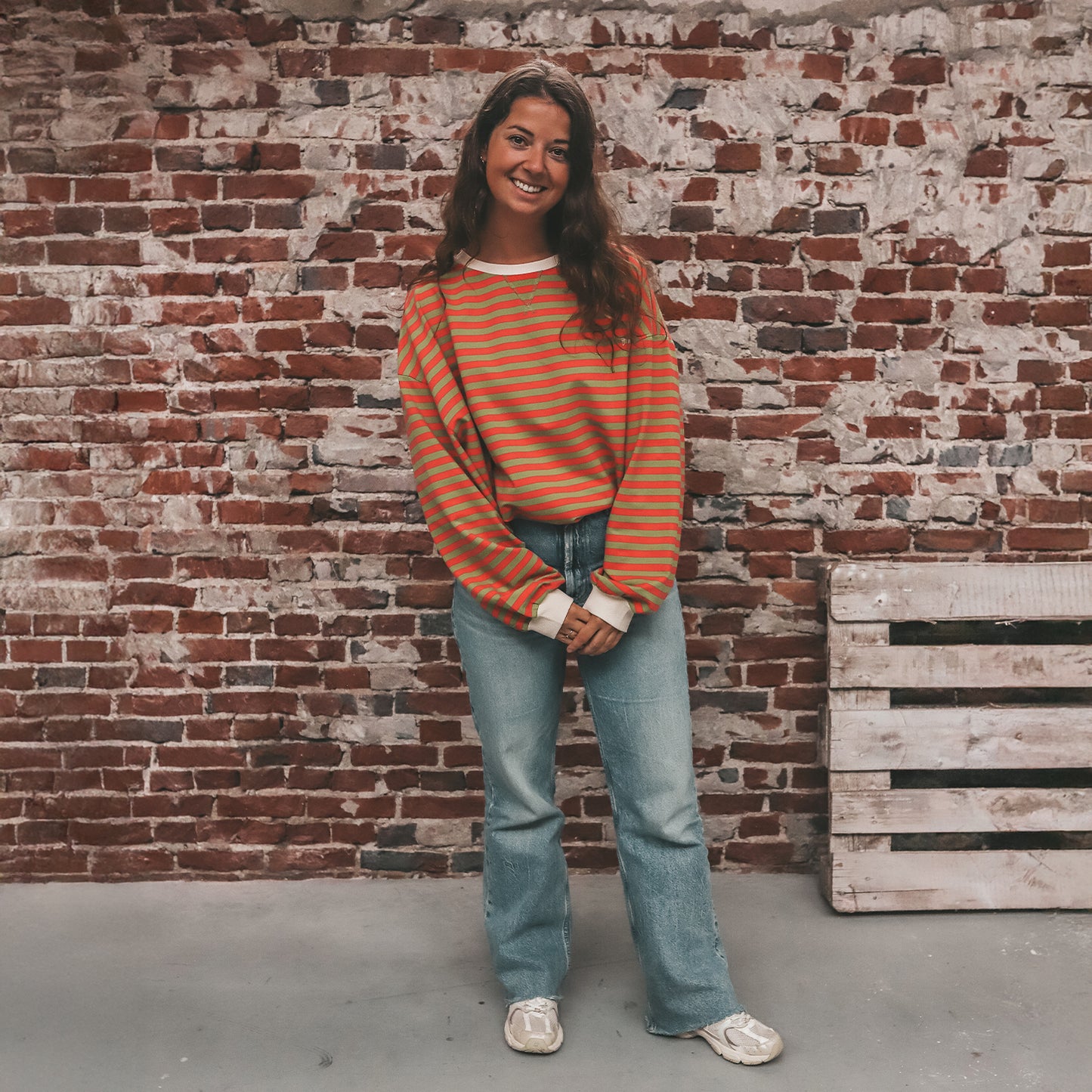 oversized sweater stripes pink green Mom