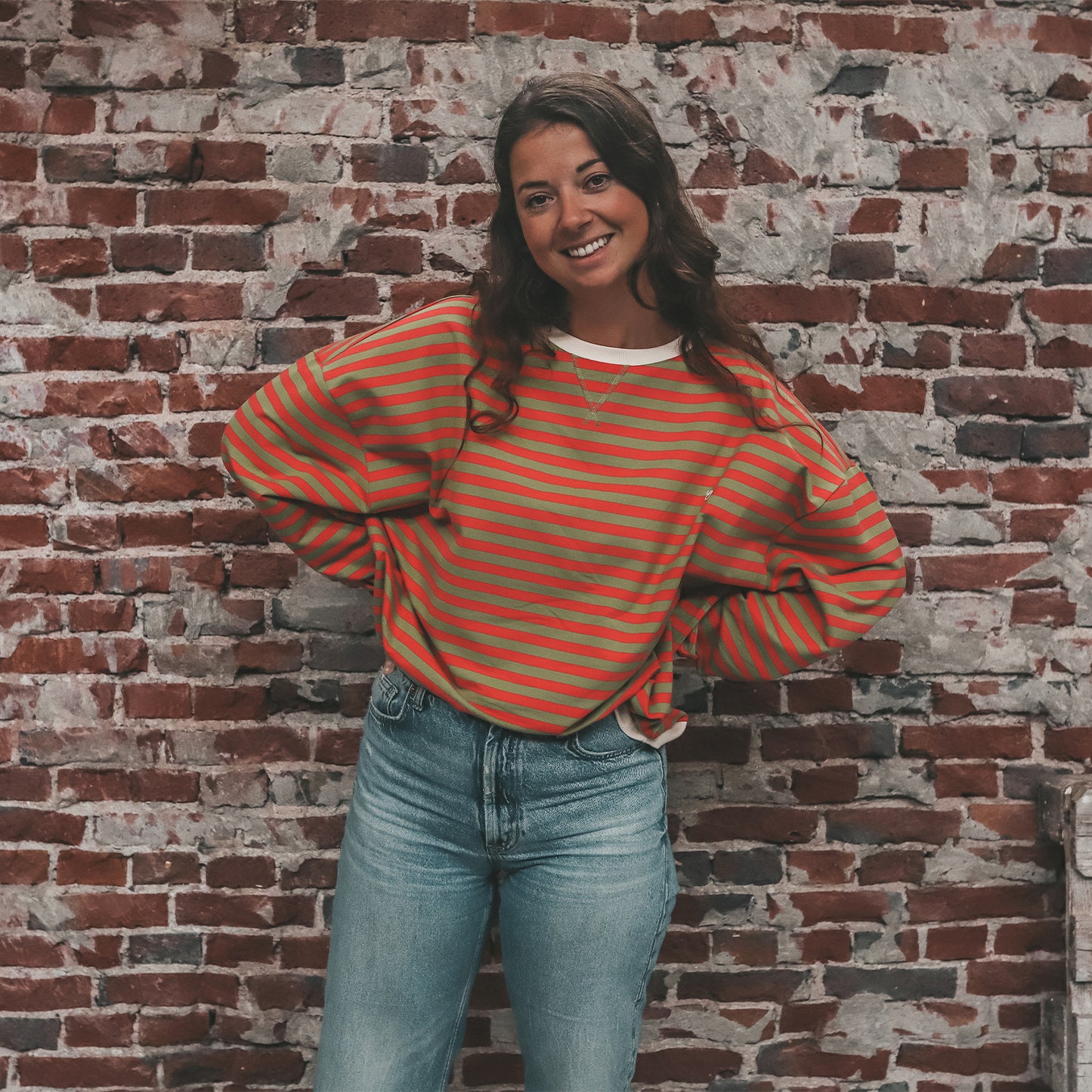 oversized sweater stripes pink green Mom
