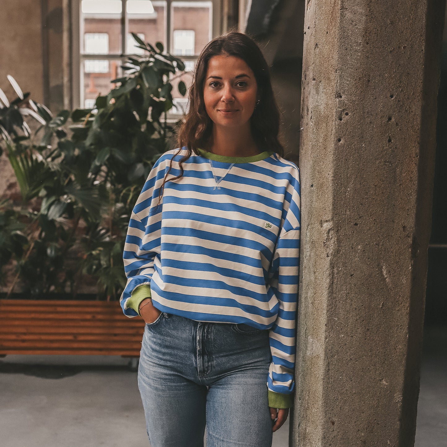 oversized sweater stripes blue Mom