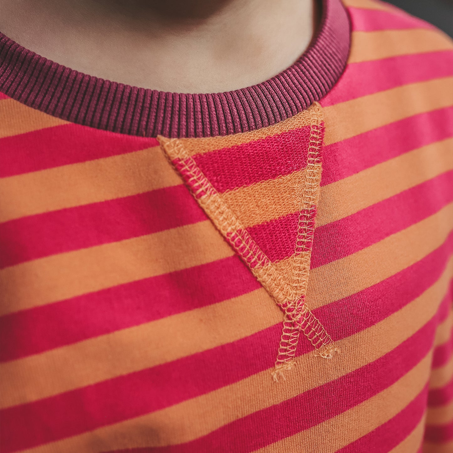 oversized sweater stripes pink